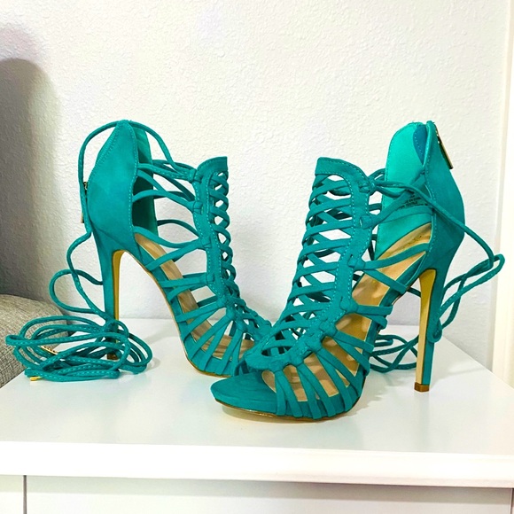 Green Strappy Peep-toe Heels - Picture 1 of 2